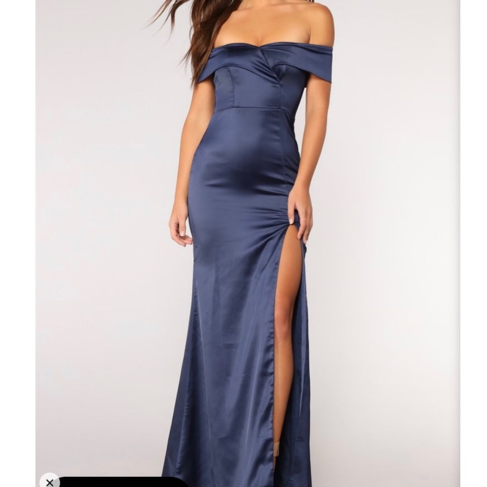 Navy satin gown fashion nova NWT